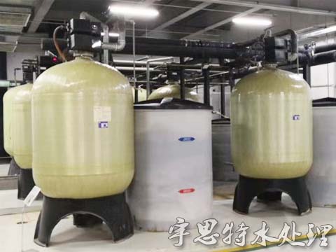 軟化水設(shè)備  富萊克  潤(rùn)新軟水器廠(chǎng)家